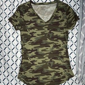 No Boundaries Green Camouflage Fitted T-Shirt